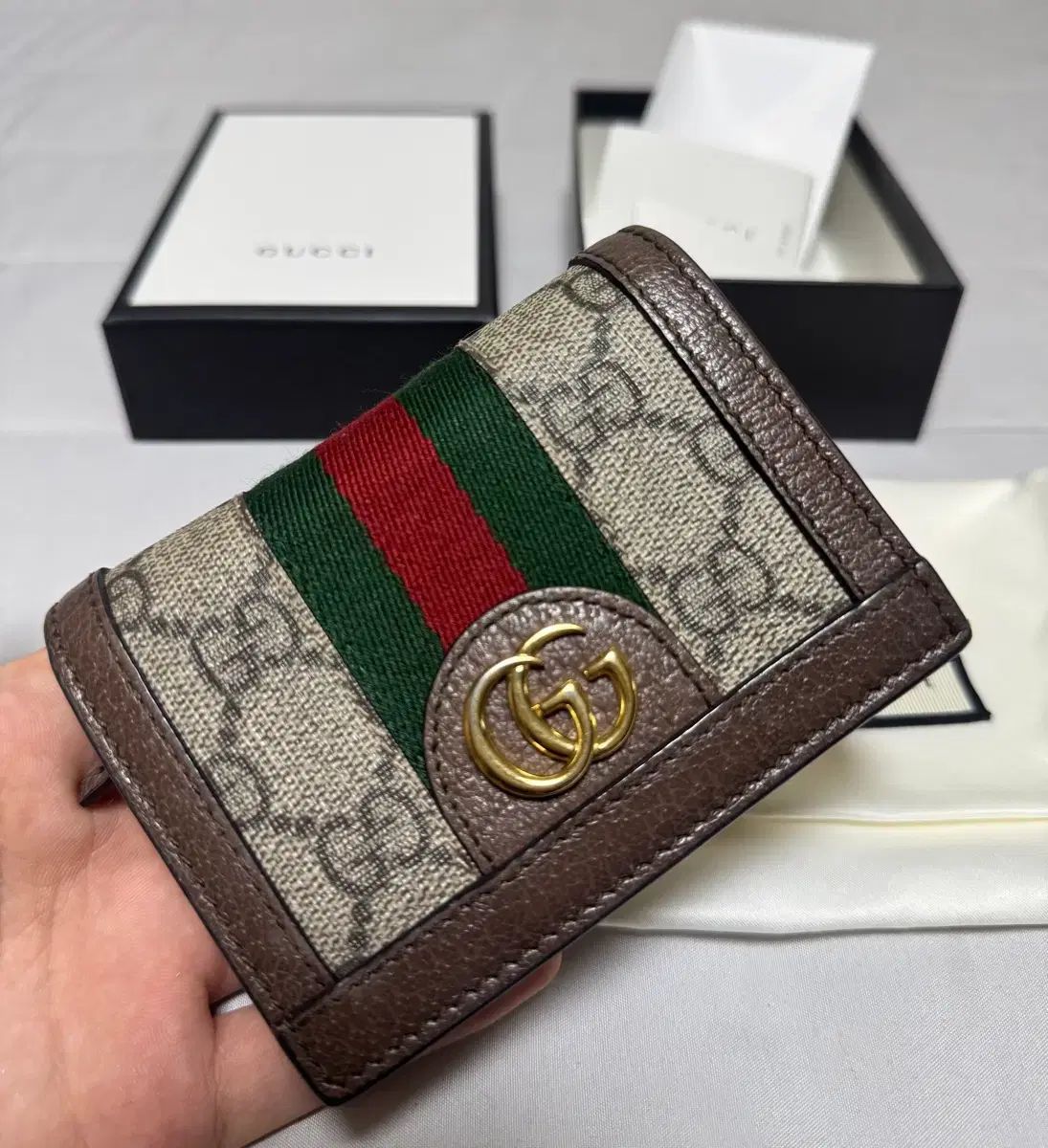 状態良し グッチ オフィディア 財布