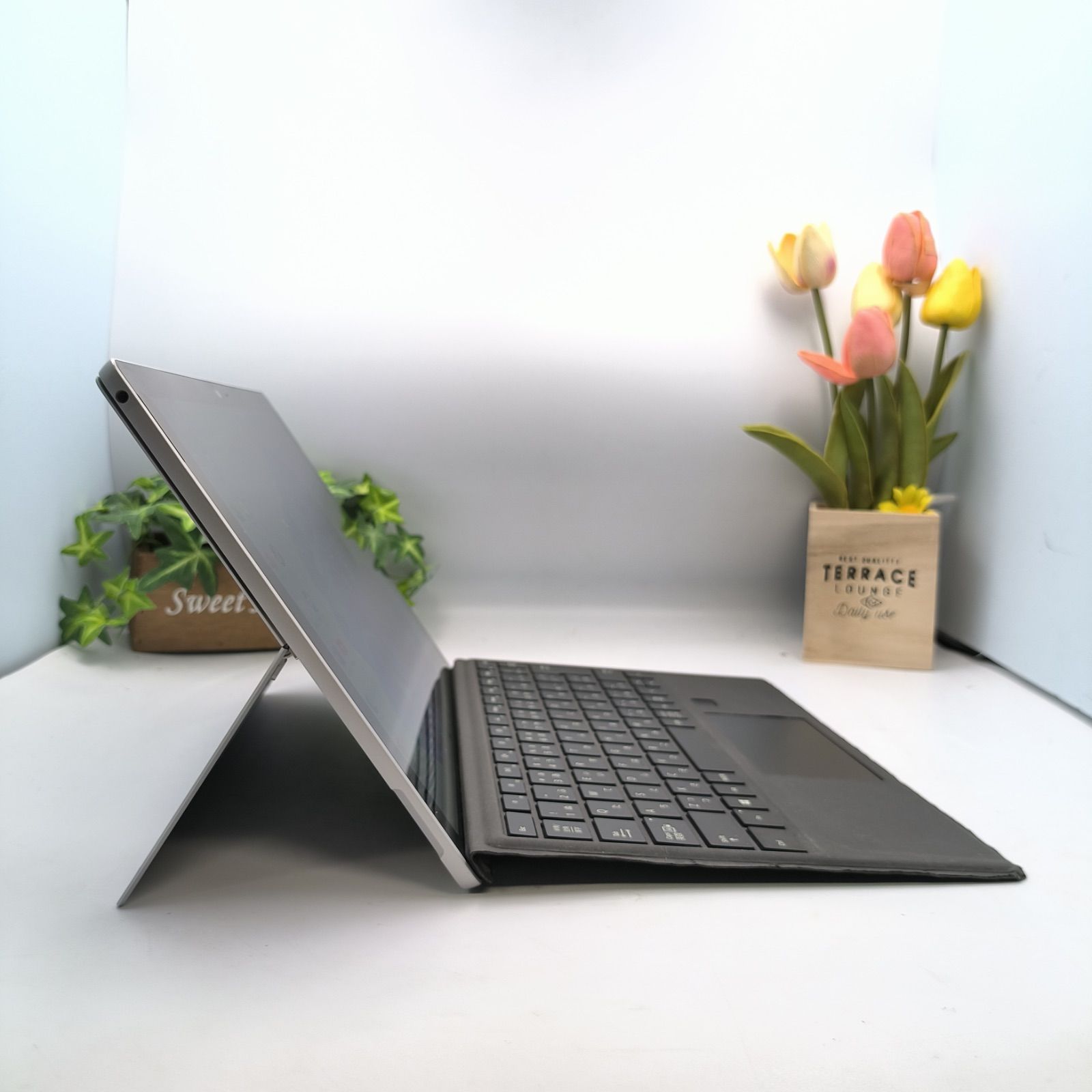 LTE タブレットPC