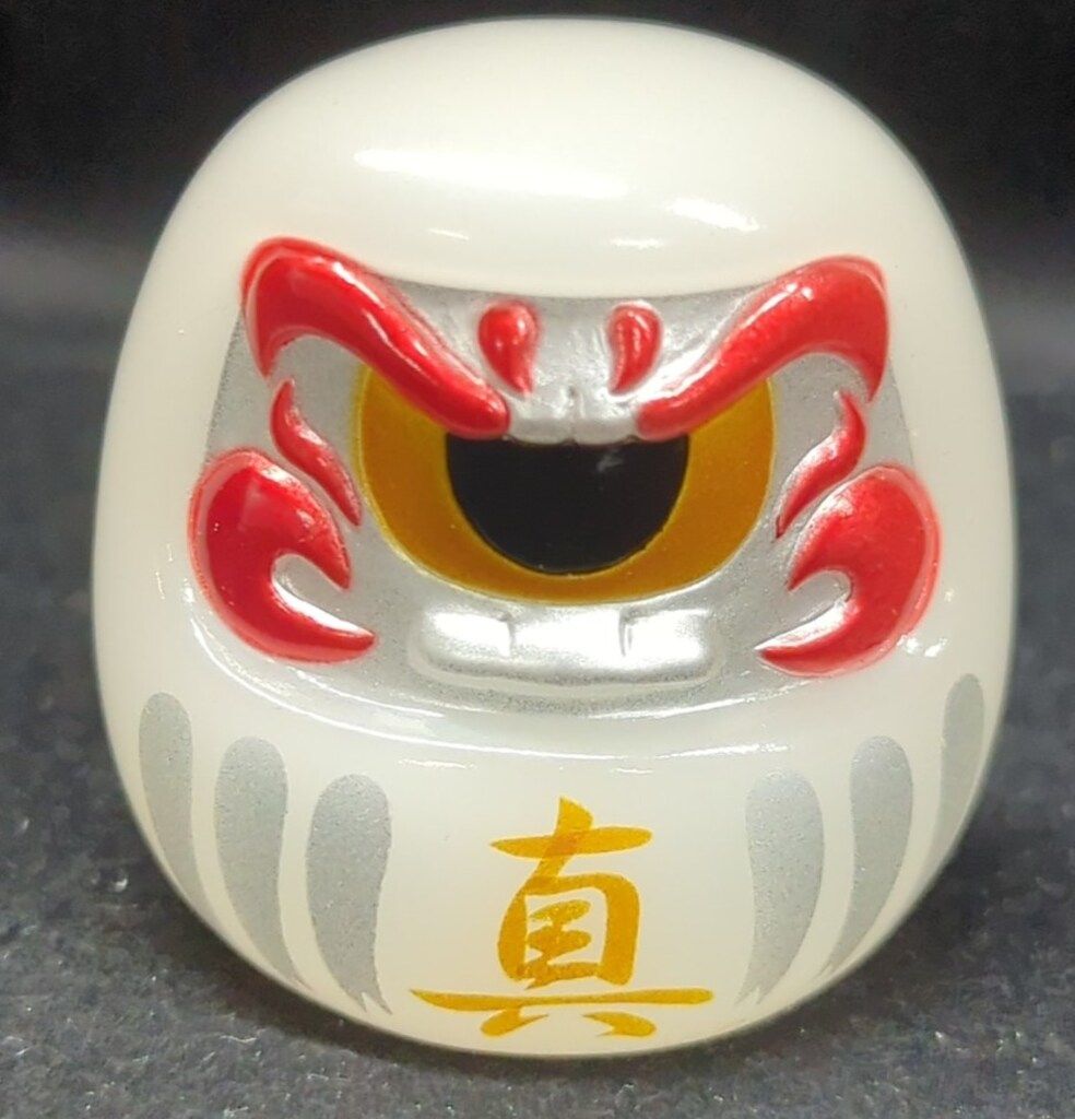 REALHEAD フォーチュンだるま 乳白成型|顔銀|メタ赤|黒金目|金塗装|金文字|真