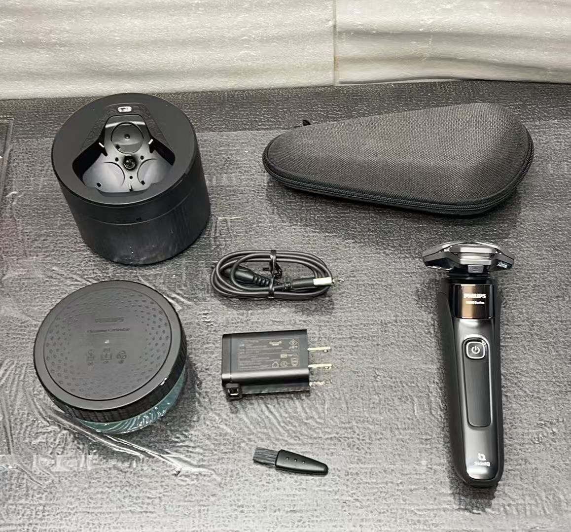 肌にやさしい フィリップス 電動シェーバー 9000シリーズ 洗浄機付きモデル S 9696 50 4419198