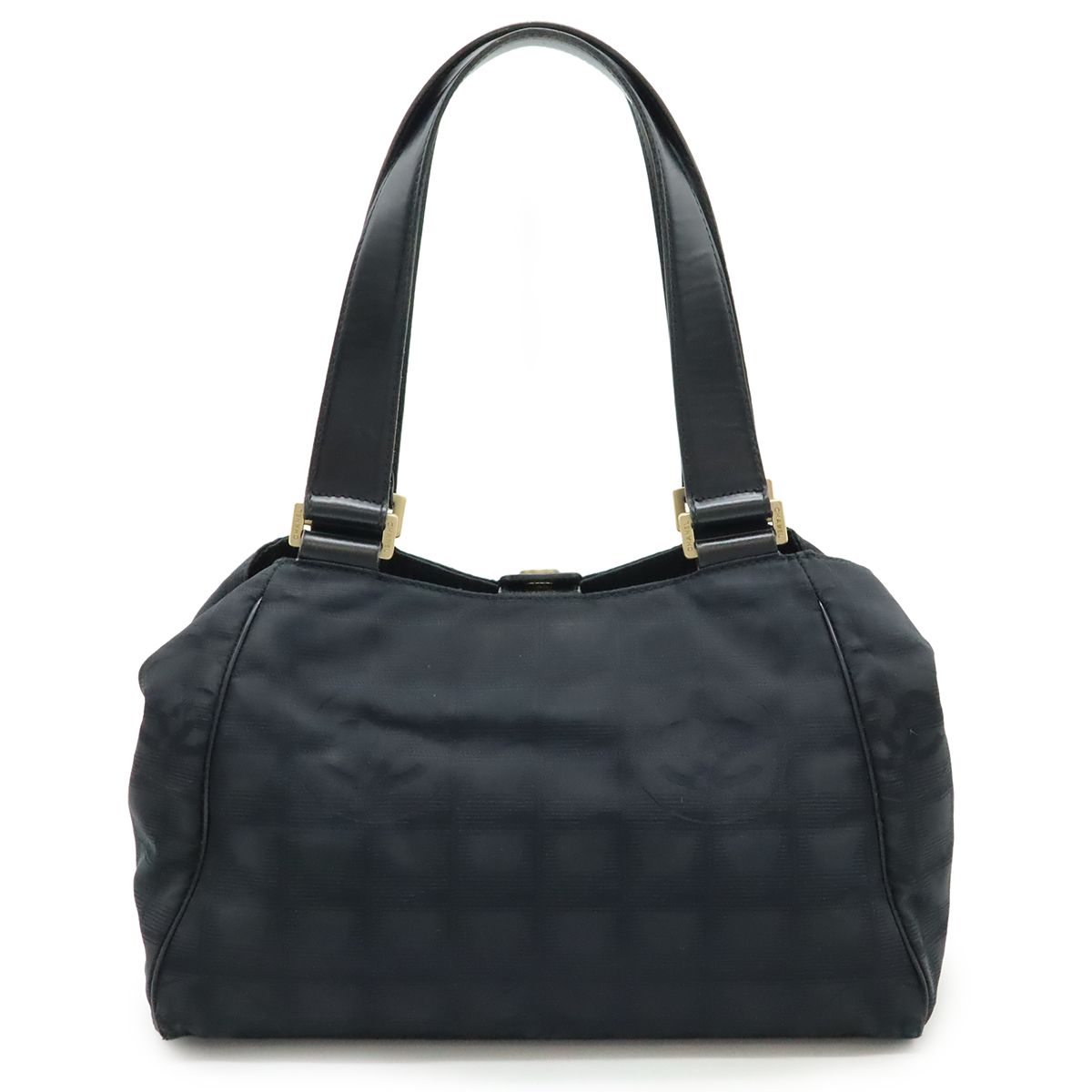 値下げ中　CHANEL ショルダーバッグ　ニュートラベルライン　超メルカリ市限定 CHANEL シャネル ニュートラベルライン Newトラベルライン トート