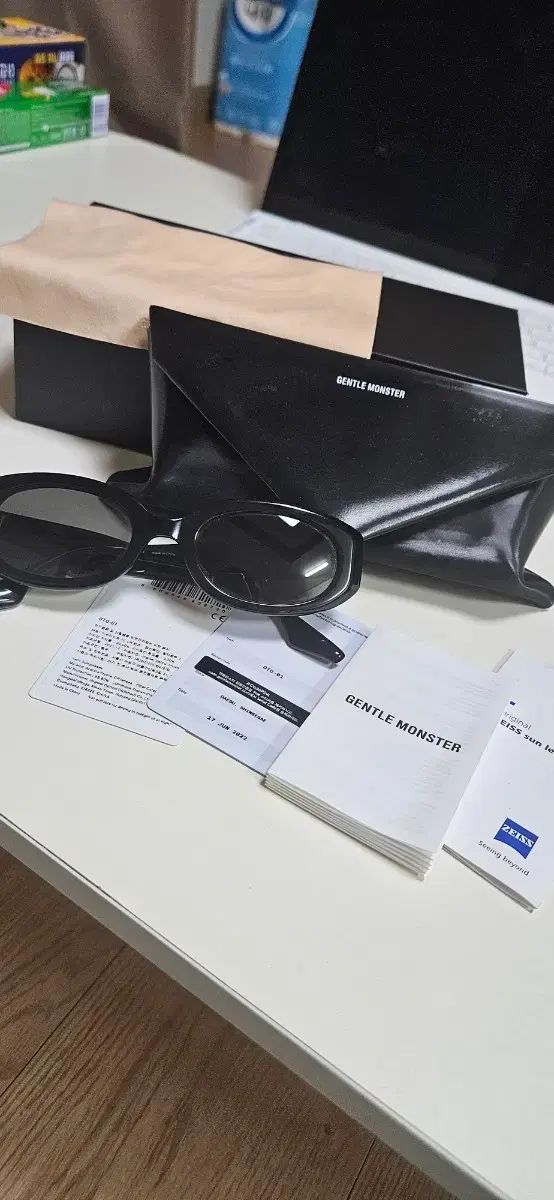 GENTLE MONSTER ジェントルモンスター オート01 サングラス