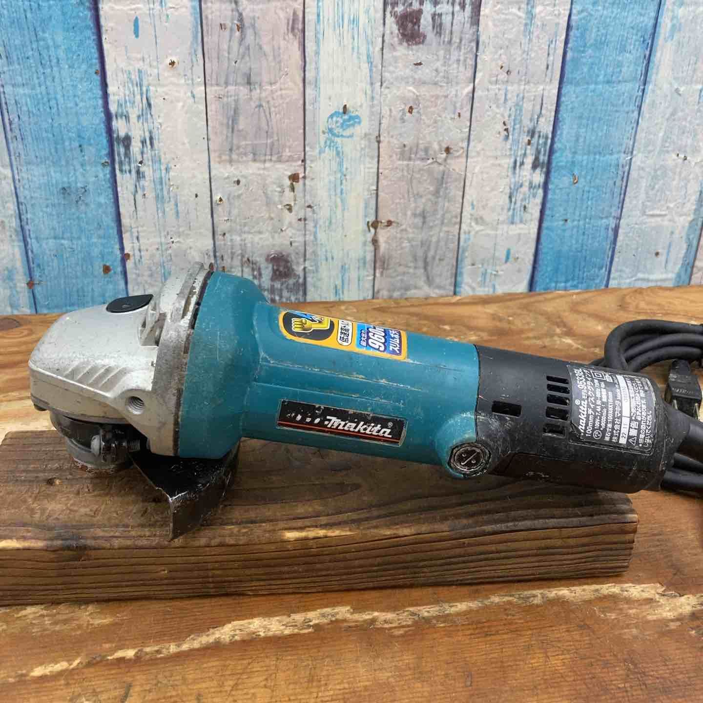 マキタ makita ディスクグラインダ 低速高トルク ブレーキ付 100 mm 9533 BLA 柏店