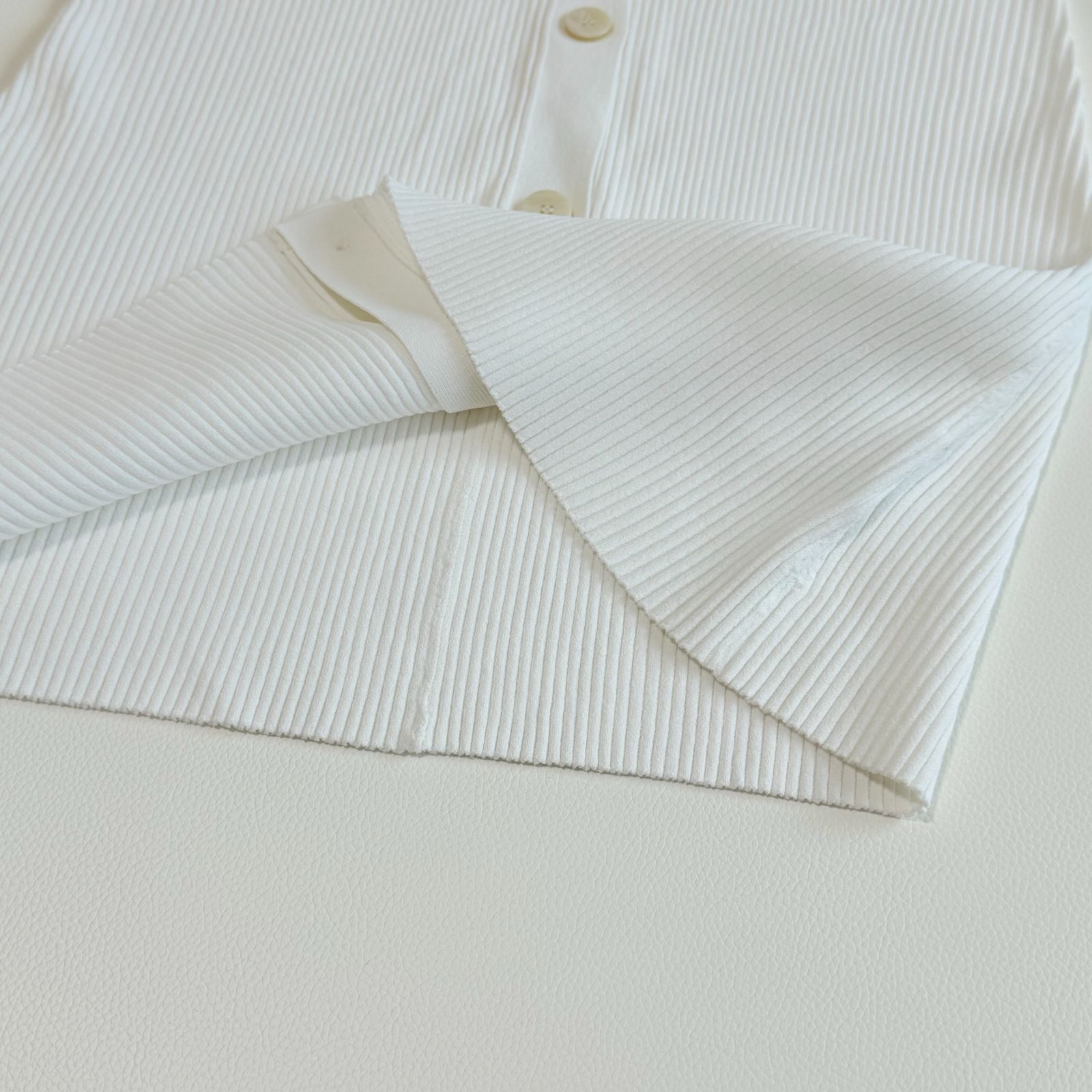 Theory セオリー Wooster Crepe Knit Button Rib Cardi S 白 リブカーディガン きれいめ 通勤 薄手ニット ワードローブ