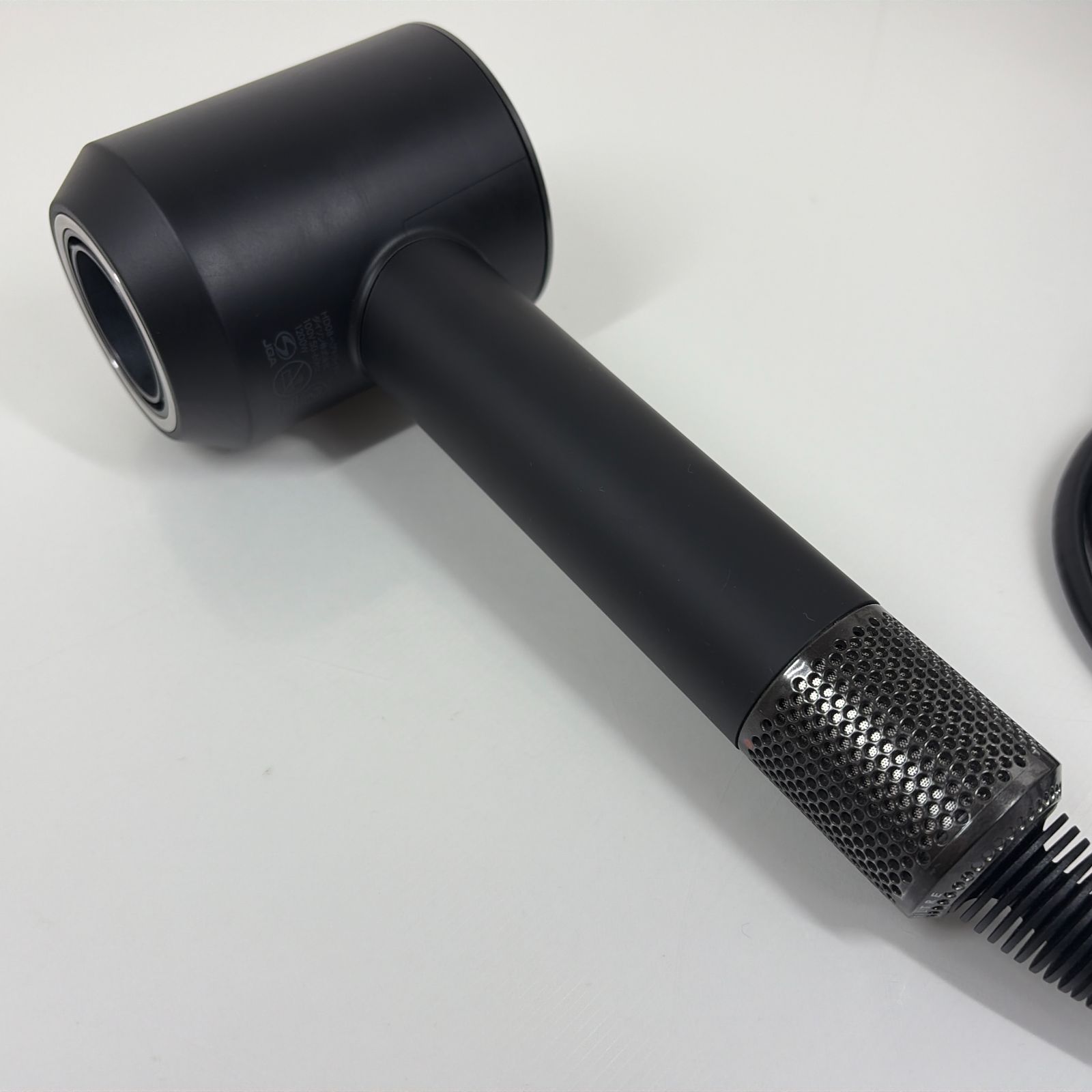 Dyson Supersonicヘアドライヤー ブラック ニッケル スタンド 各アタッチメント付属