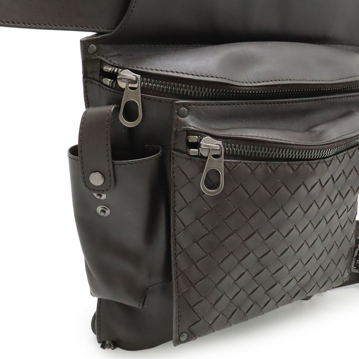 BOTTEGA VENETA ボッテガ ヴェネタ ボッテガベネタ イントレチャート ウエストバッグ ボディバッグ レザー ブラウン 茶 121604 アウトレット品 BOTTEGA VENETA ボッテガ ヴェネタ ボッテガベネタ イントレチャート