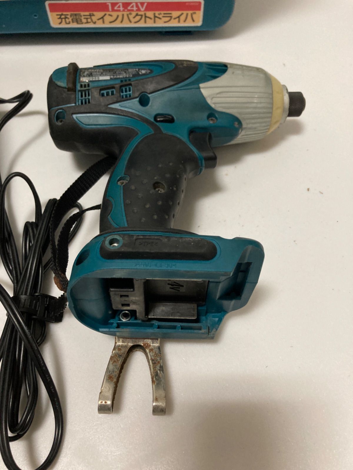 Makita マキタ TD 130 D 14.4 V インパクトドライバー