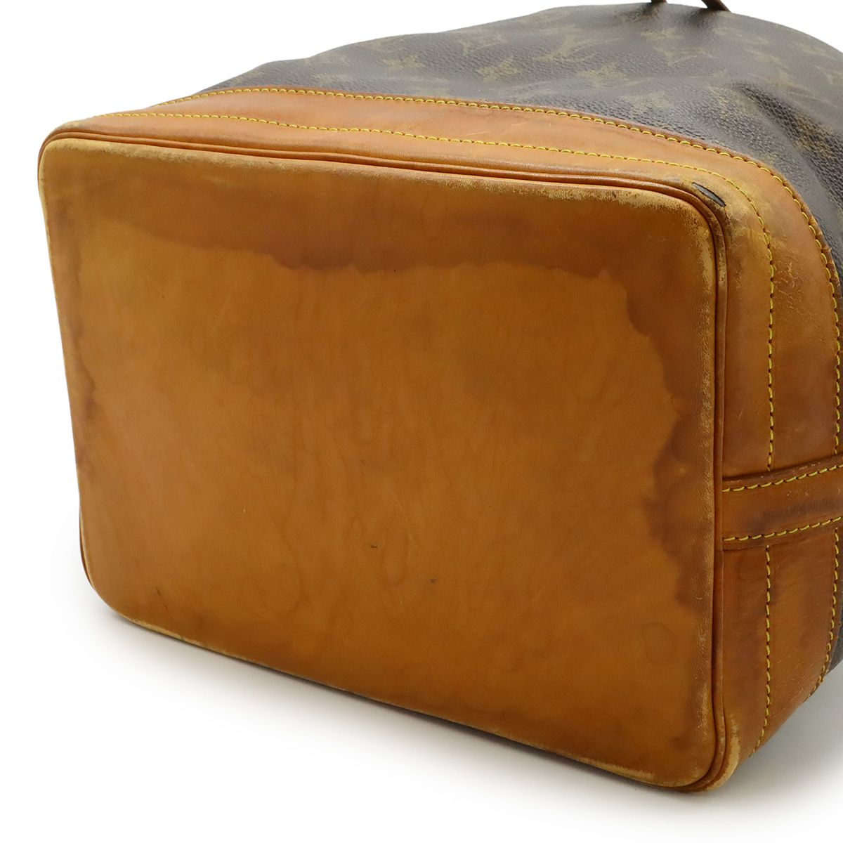 LOUIS VUITTON ルイ ヴィトン モノグラム ノエ ショルダーバッグ