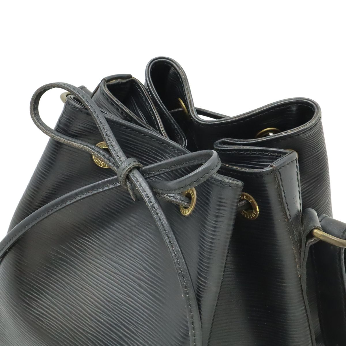 LOUIS VUITTON ルイ ヴィトン エピ プチノエ ショルダーバッグ ワン