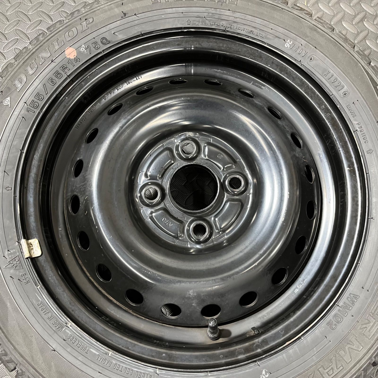 21年製 155 65 R 14 ダンロップ ウインターマックスWM 02 ホンダ JF 1 N BOX WGN スタッドレスタイヤ 1326 E