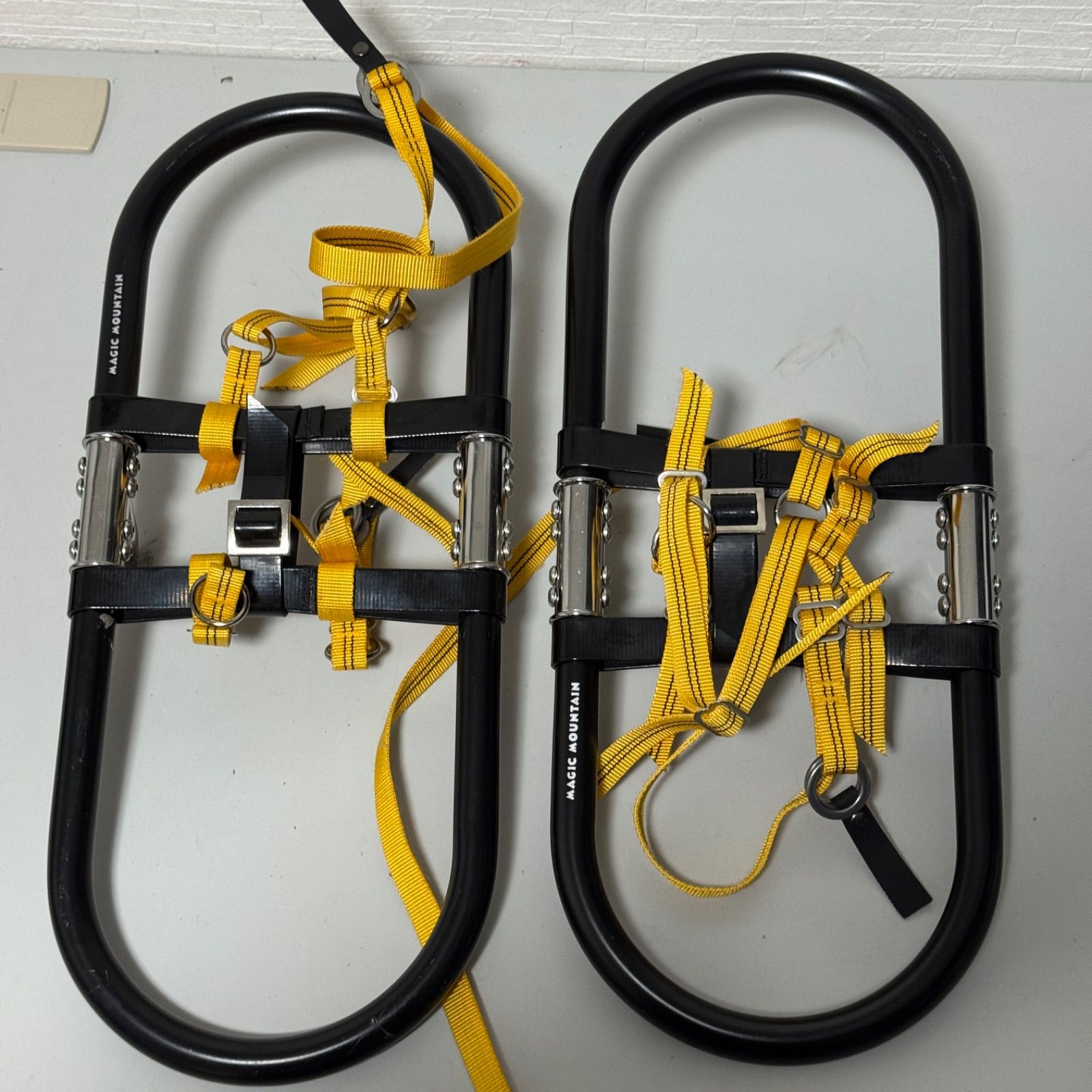 MAGIC MOUNTAIN マジックマウンテン ワカン スノーシュー かんじき 登山 雪山 トレースライン アルミフレーム ブラック 黄色ストラップ