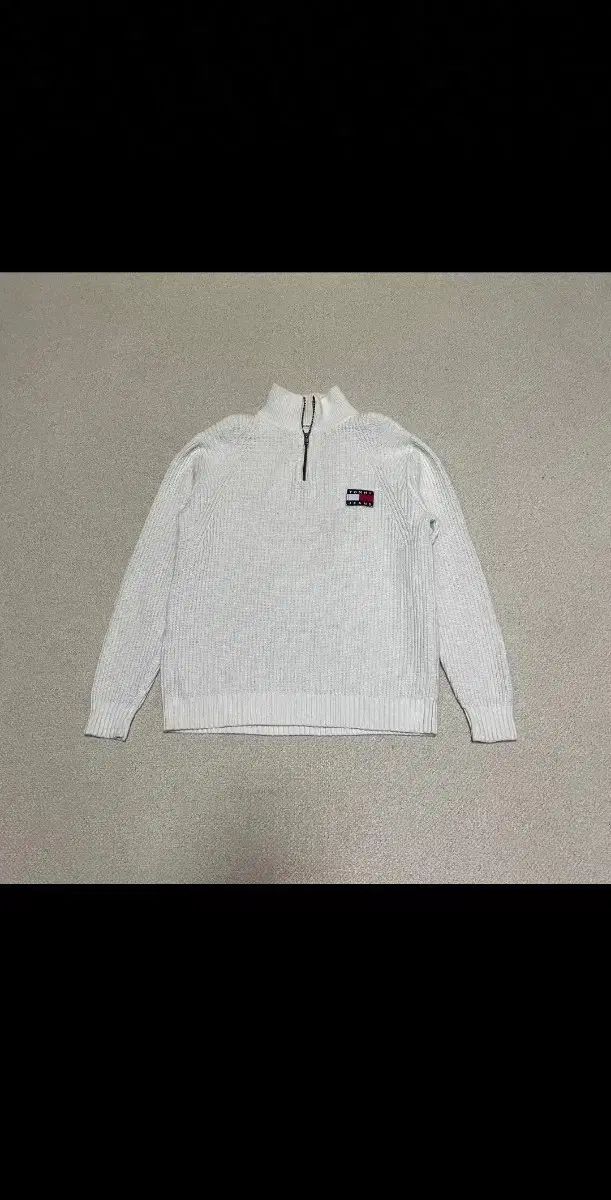 トミーヒルフィガー 白 ハーフネック ニット ハーフジップ s