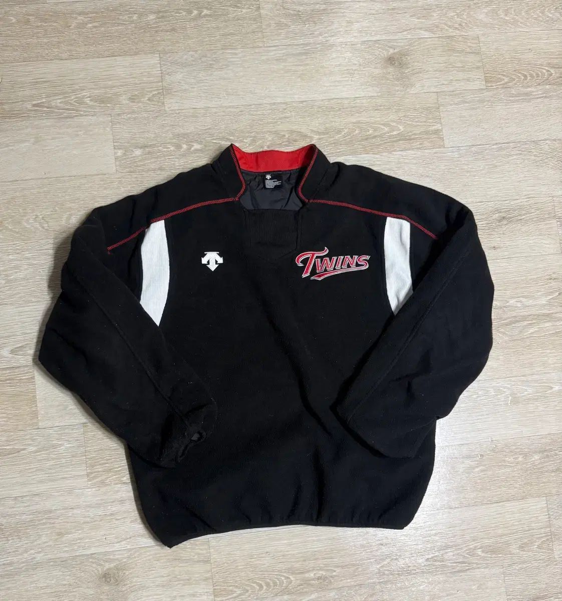 DESCENTE LG TWINS 起毛 プルオーバー 長袖