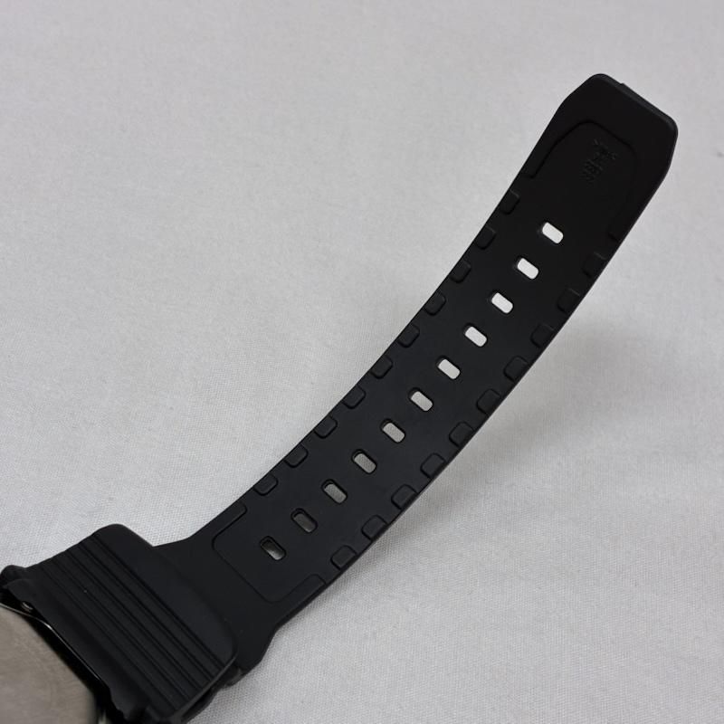 デジタル 腕時計