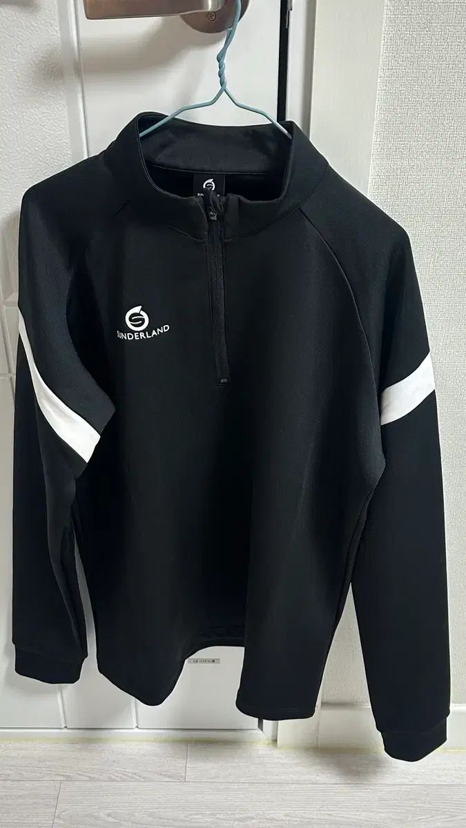 サンダーランド トレーニングウェア トップス