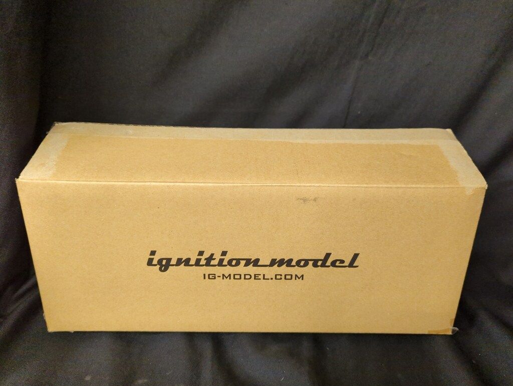 ignition model 1 18 Honda CIVIC EK 9 Type R Yellow With Engine