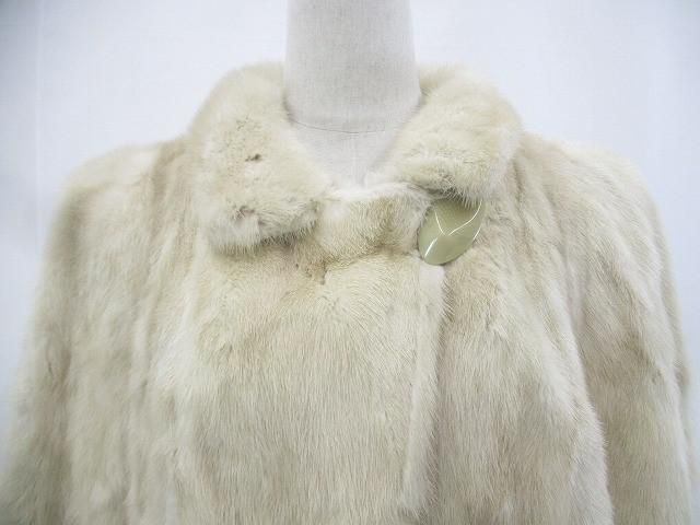 コート ベージュ