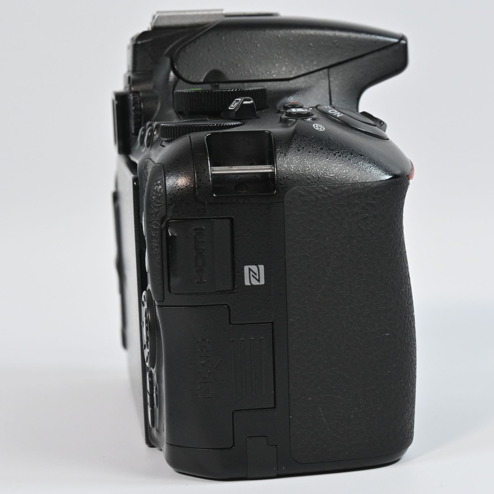 Nikon D5600 ボディ ジャンク品 - メルカリ