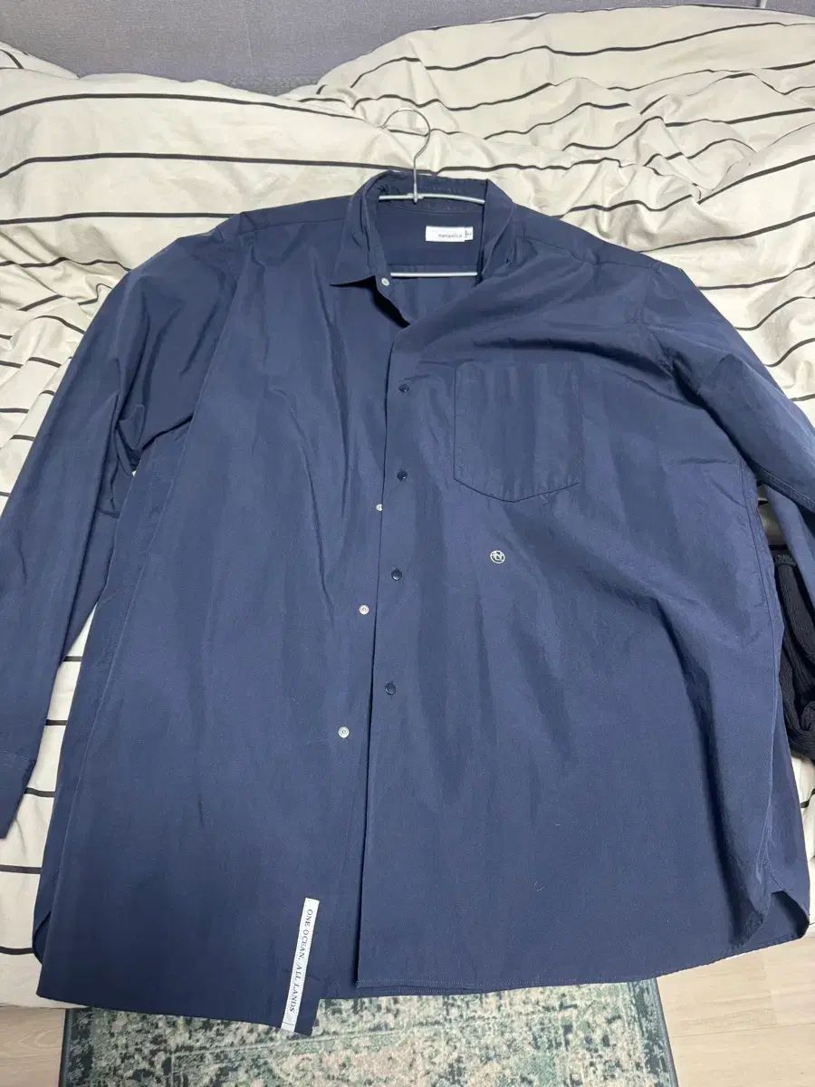 nanamica レギュラー カラ シャツ ネイビー L