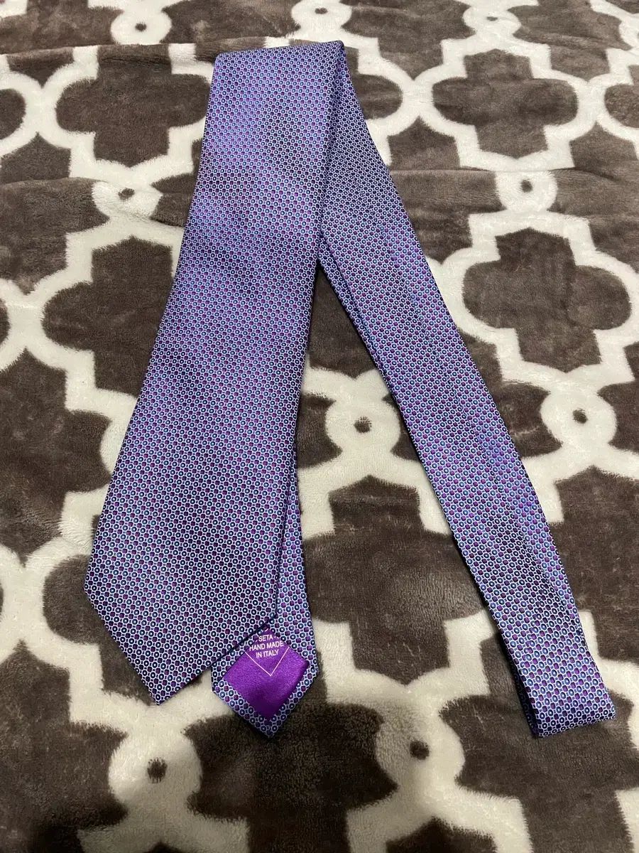 Brioni ブリオニ 紫 パータン ネック タイ