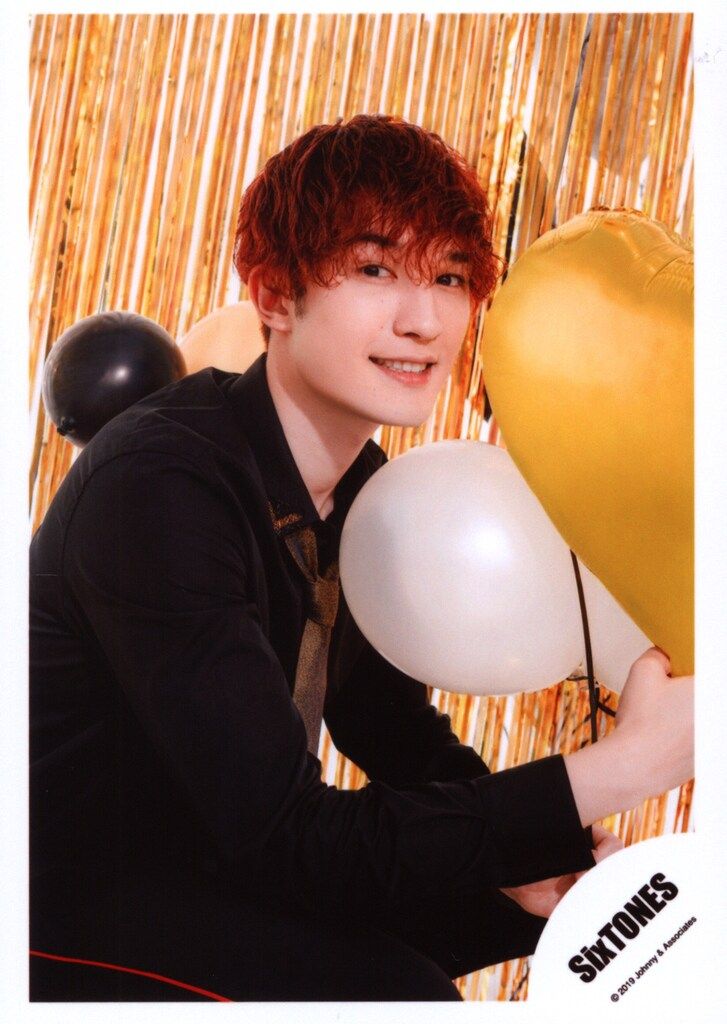 SixTONESジェシー　公式写真 SixTONES 19年 Greeting Photo クリスマスver ジェシー 公式写真 *1枚