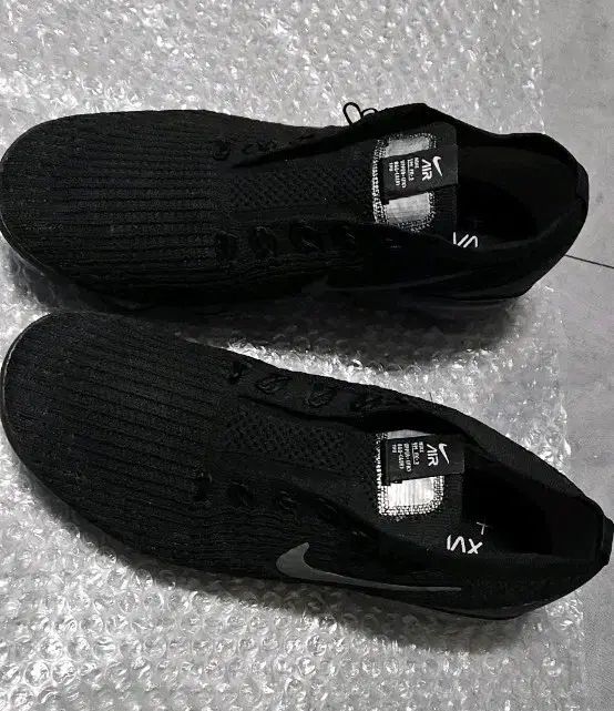 ナイキ エア ヴェイパーマックス オールブラック スニーカー 275