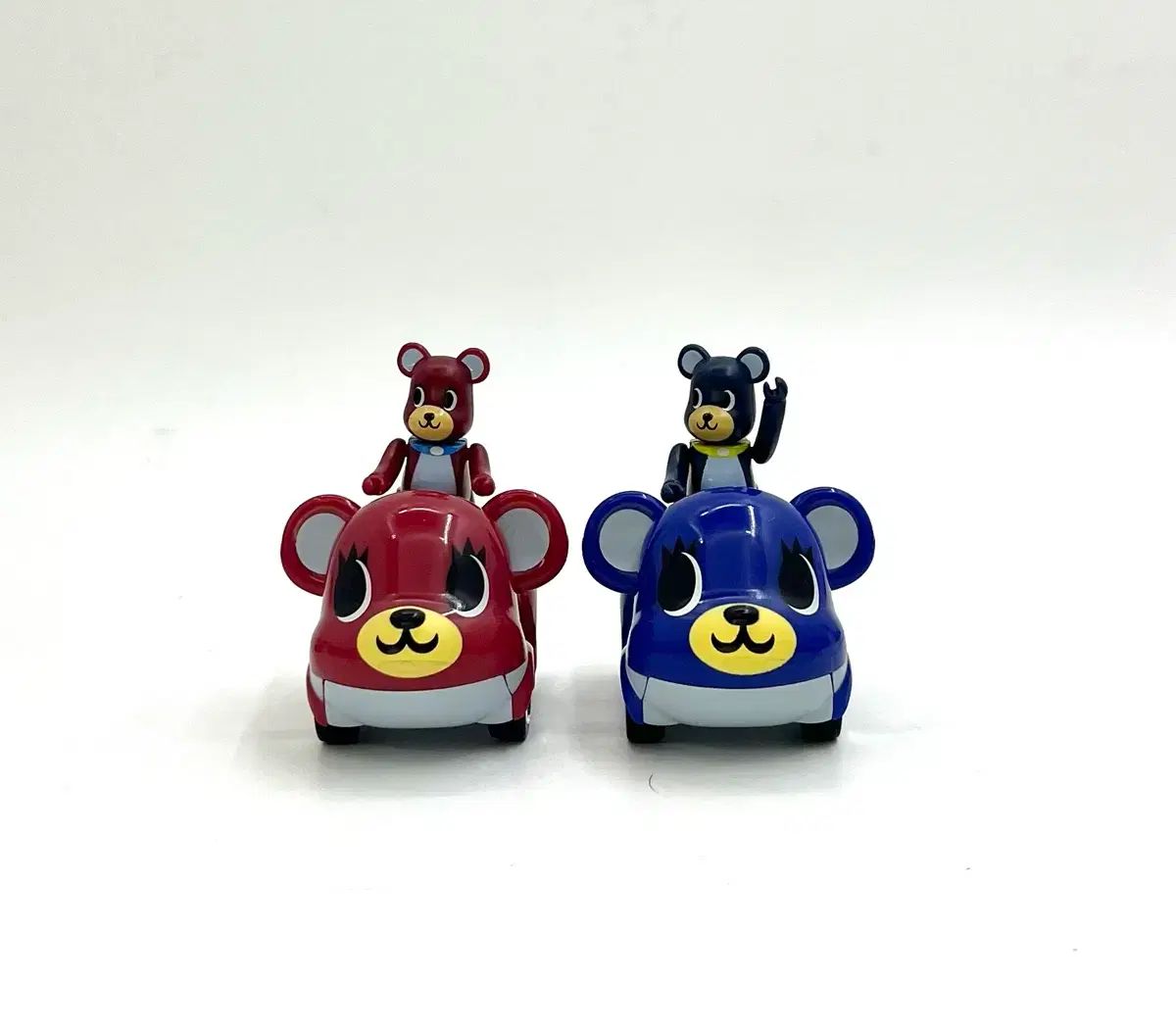 BE RBRICK ベアブリック Choro Q チョロキュー モダンペッツ STILL DREAMING ベア