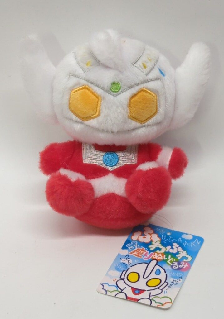 ベネリック M 78ウルトラマンふわふわお座りぬいぐるみ ウルトラマンタロウ