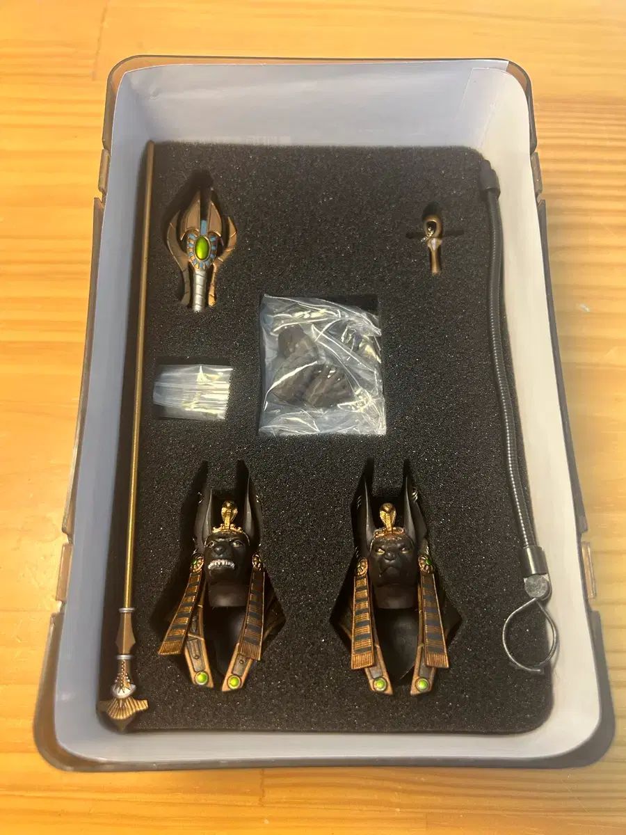 アヌビス フィギュア