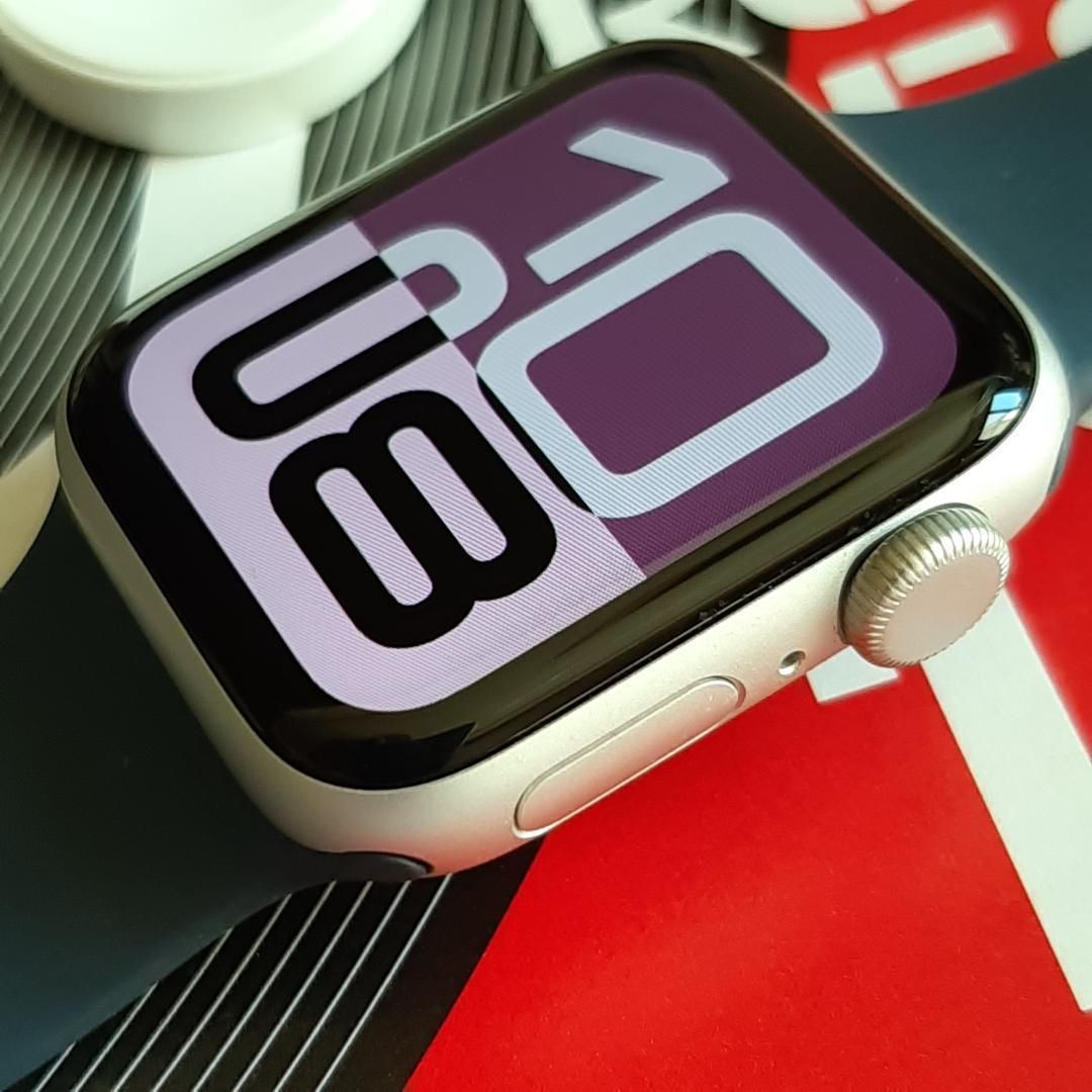  バッテリ99 アップルウォッチ SE 2 40 mm Apple Watch HTC 04 Apple Watch本体 スマートウォッチ ウェアラブル