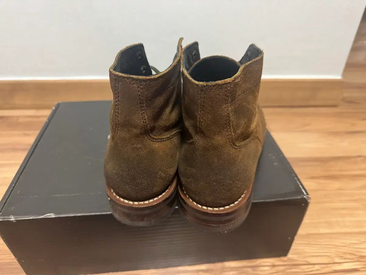 サースデープレジデントモカ 10 5 D