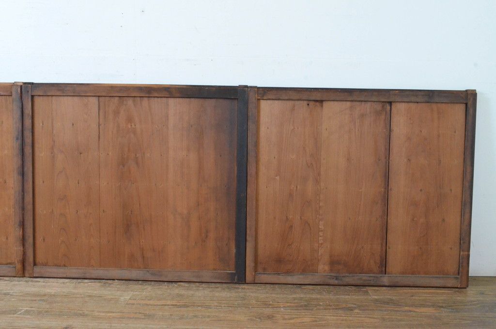  現状販売 舞良戸窓 セット アンティーク建具 まいらど 板戸 引き戸 4～7営業日前後で発送 修理加工希望の方3ヶ月程で発送 R-065322 サッシ 窓 住宅設備