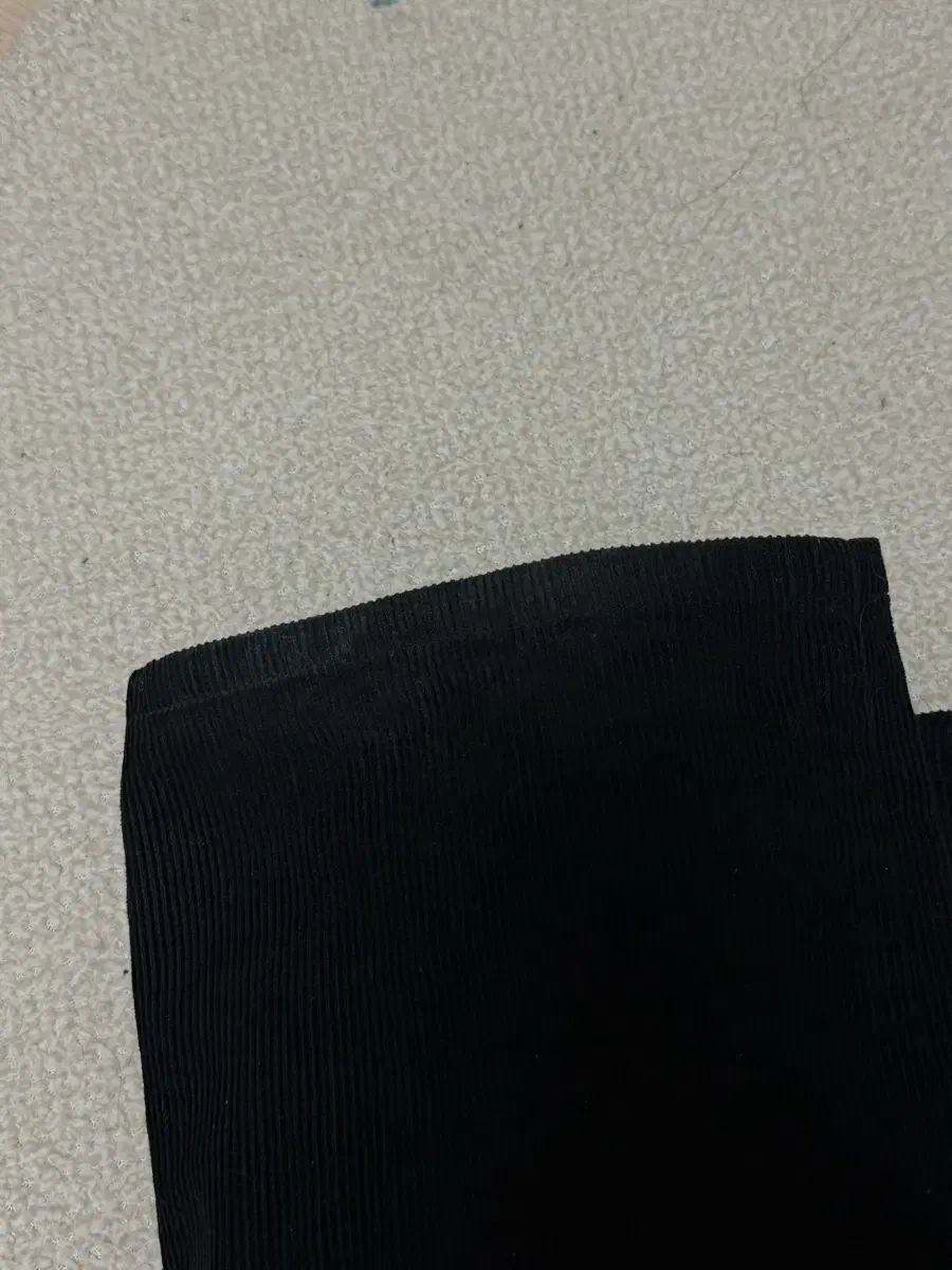 パンツ ブラック