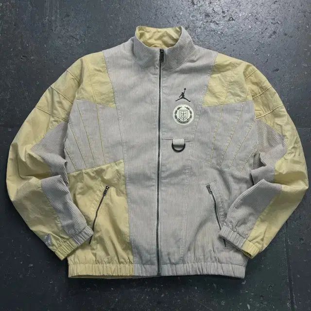 95 100 ジョーダン x ラッセル ONER ザ ギフト ジャケット