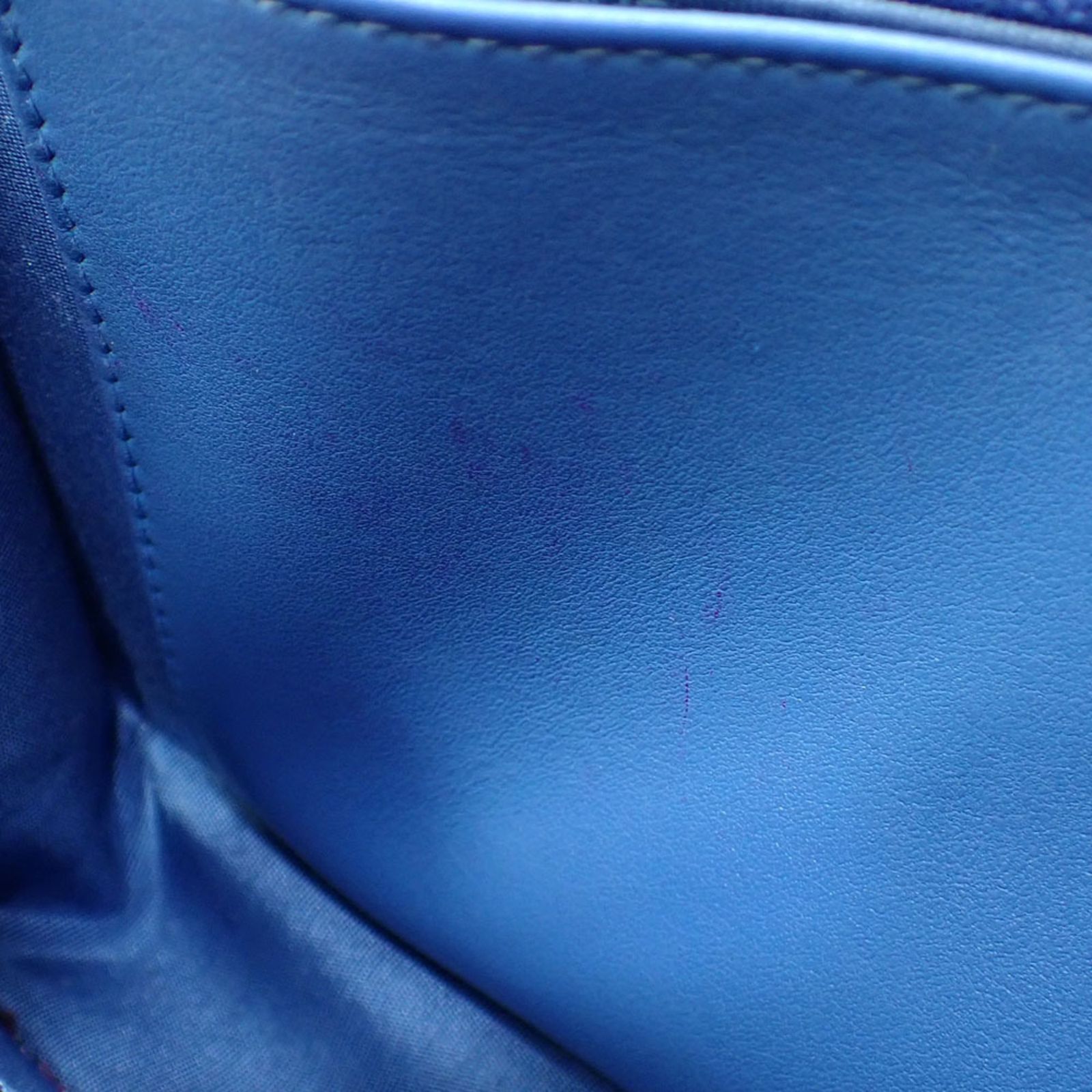 シャネル(Chanel) シャネル CCフィリグリー チェーンウォレット