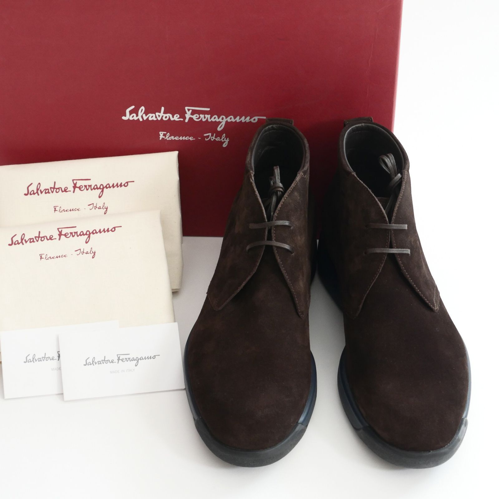 dt 228●6●FERRAGAMOフェラガモ●上質スエードの大人靴●レザーイタリア製チャッカブーツ●メンズ