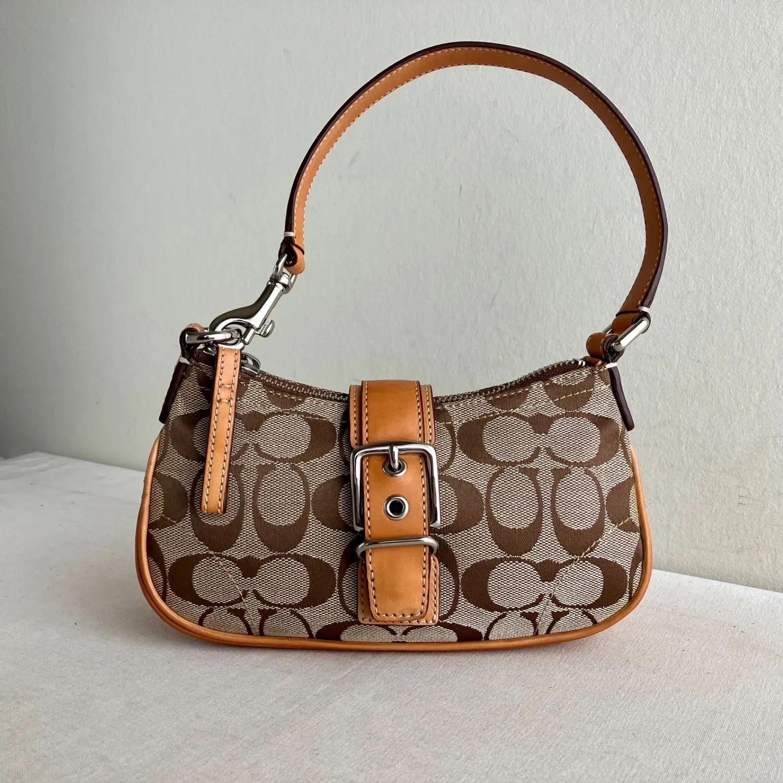 Coach Vintage Hampton Mini Demi Brown Shoulder Hobo Bag Purse y2k 