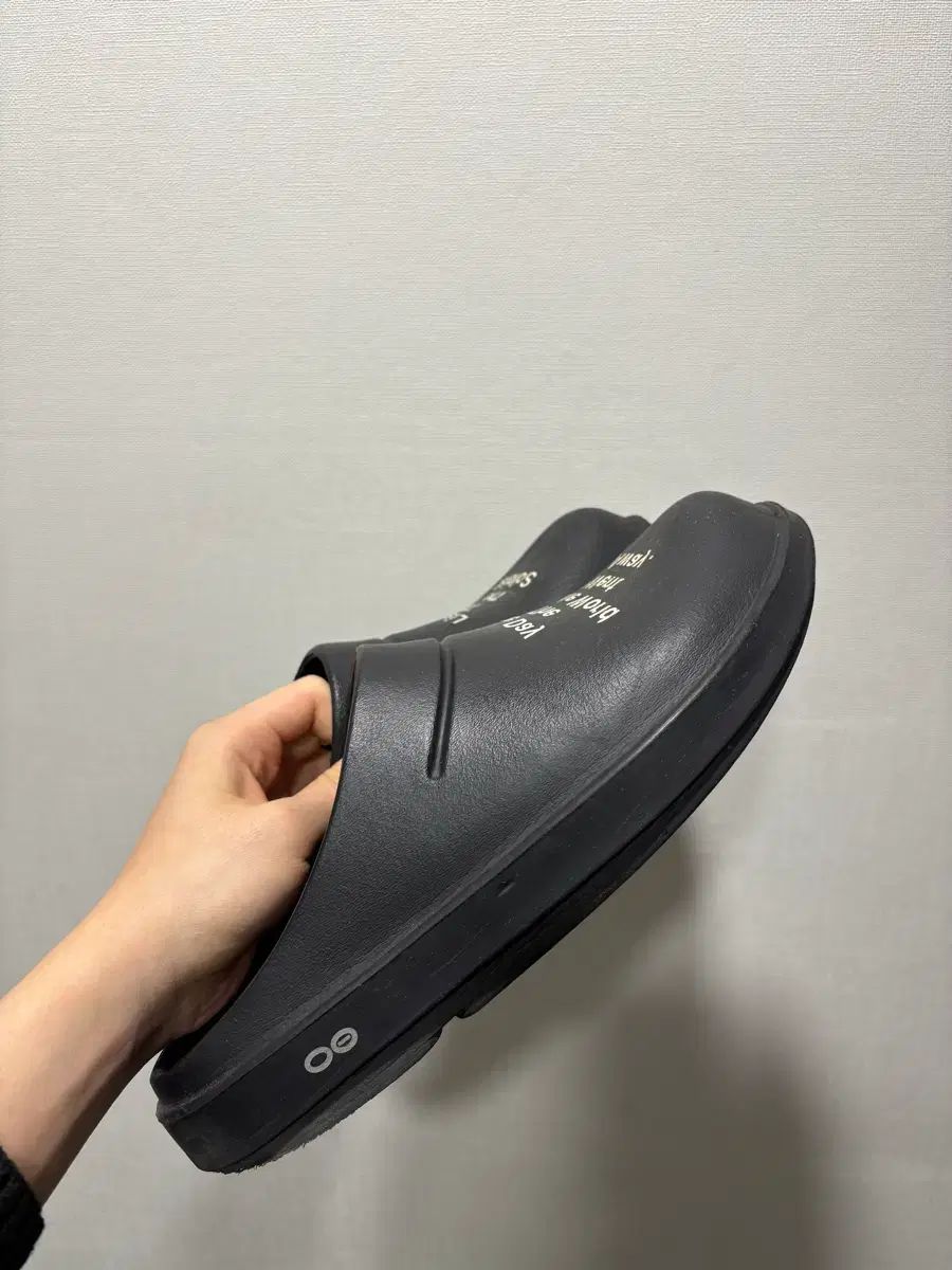 ウーフォス ザ ソロイスト クロッグ