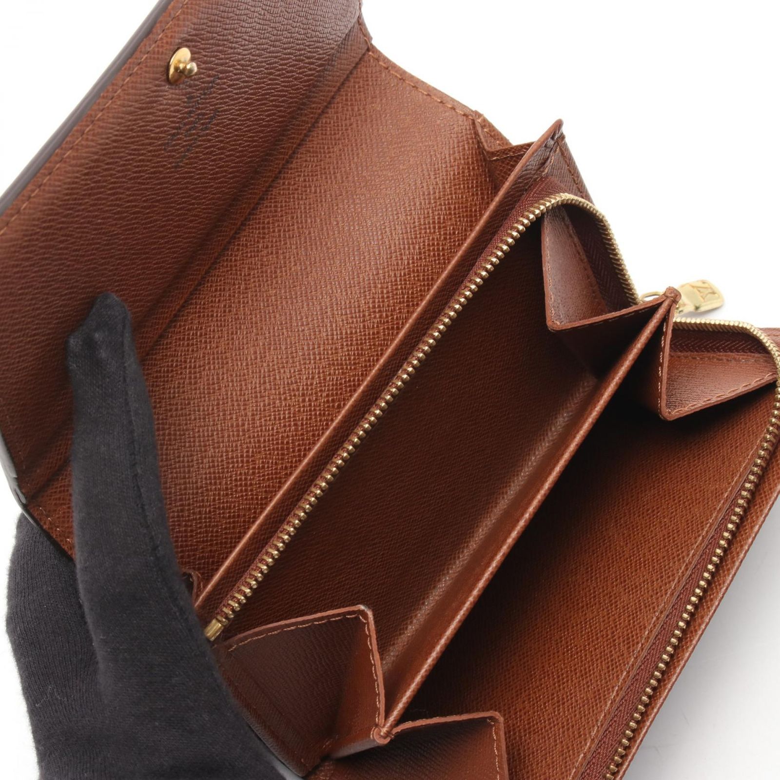 トレゾール 二つ折り財布