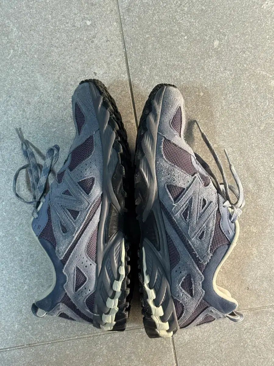 ニュー ンス MB 610 T 999ヒューマニティ コラボ