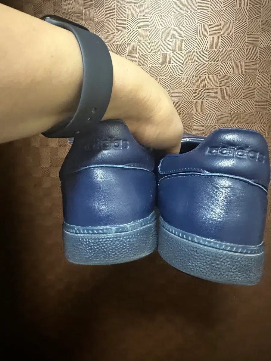 アディダス スペツィアル