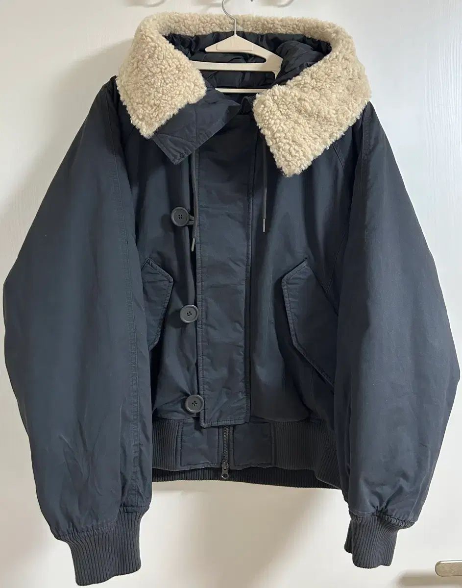 コードグラフィー N 2 B ショート ダウン チャコール M