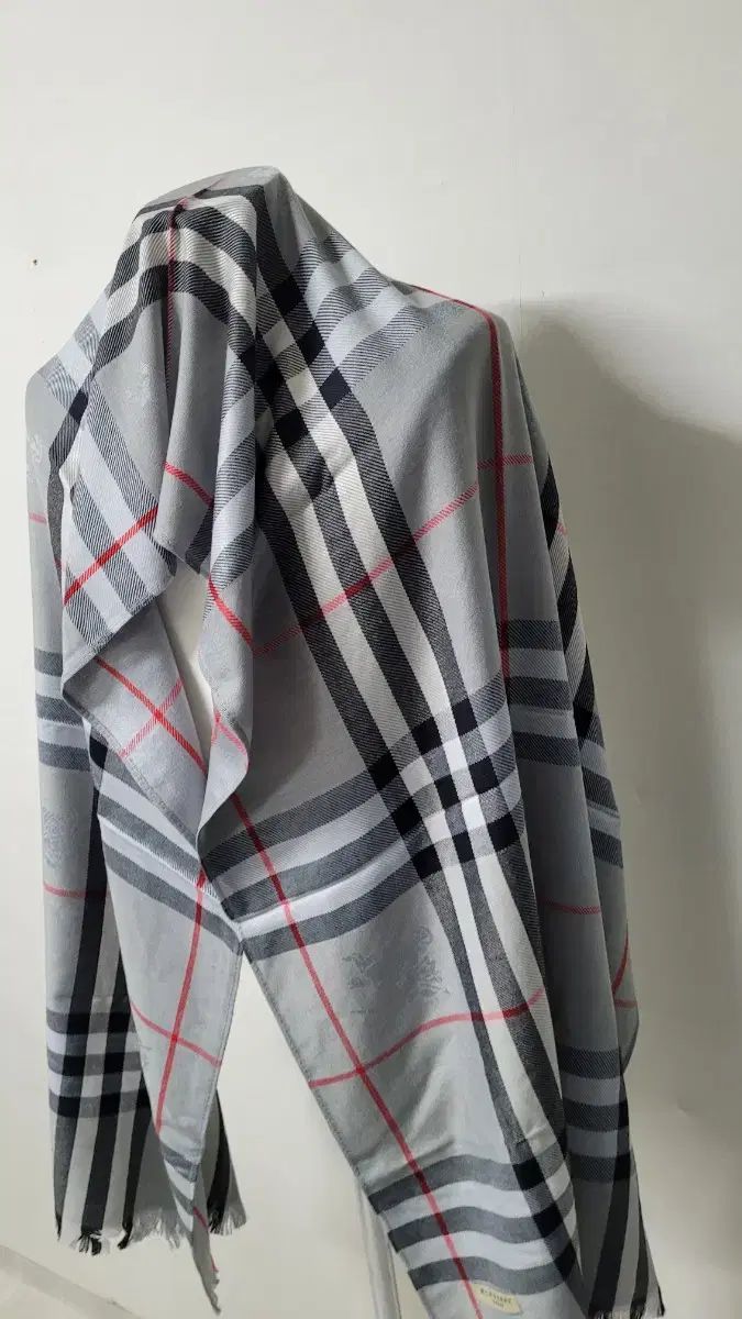 ロンドン 딥그레이