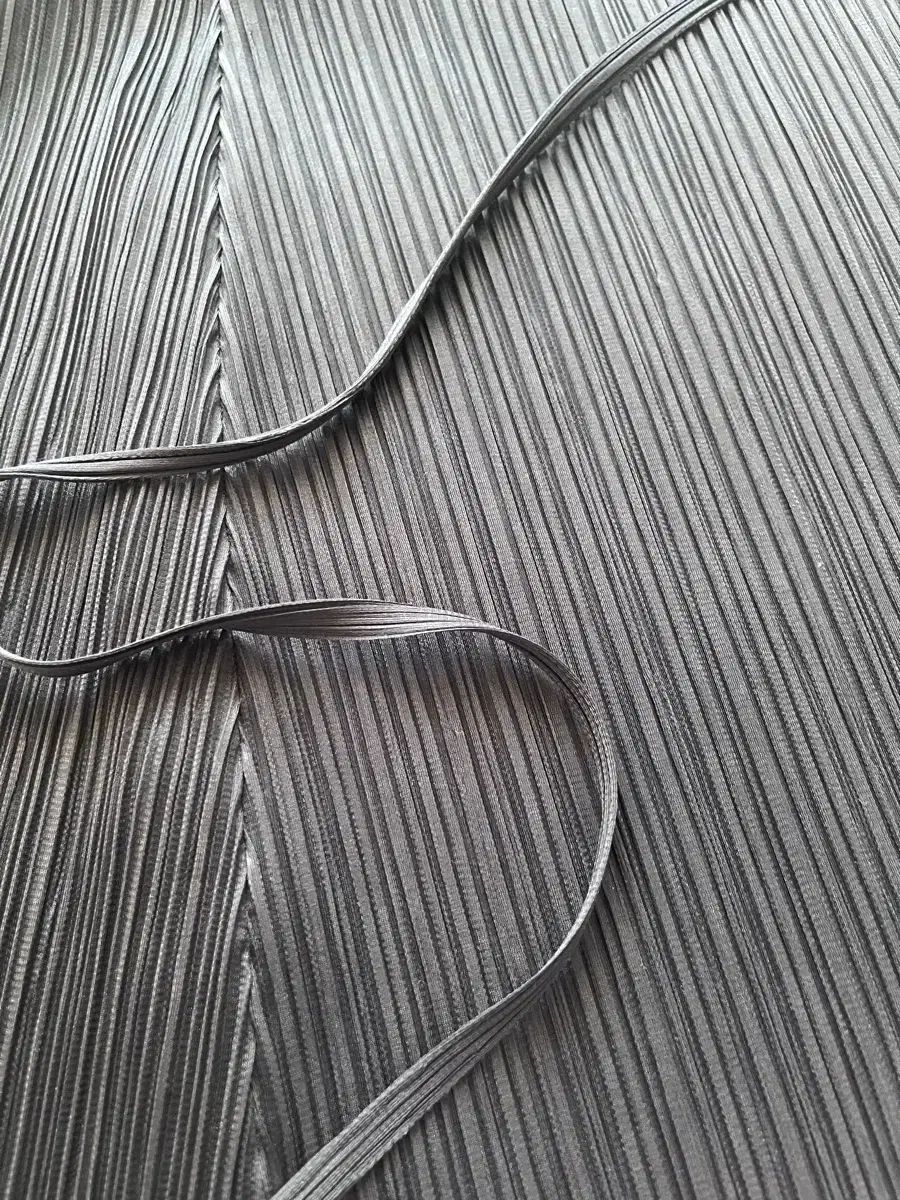 プリーツ長袖Tシャツ ワンピース