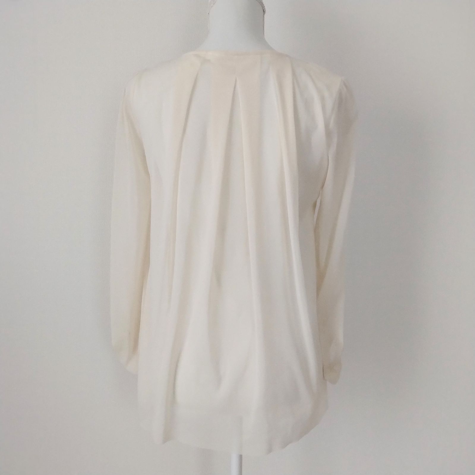 VIVIENNE TAM ヴィヴィアンタム 刺繍 パワーネット ブラウス オフ