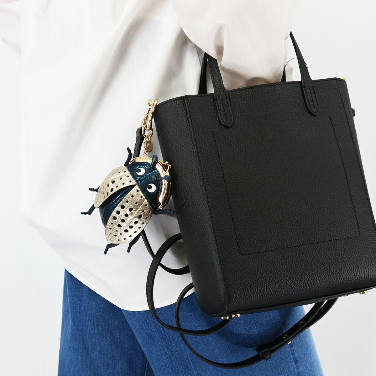 ANYA アニヤハインドマーチ Charm Bug Coin Purse in Soft Metallic Capra コインパース 小銭入れ がまぐち バッグチャーム