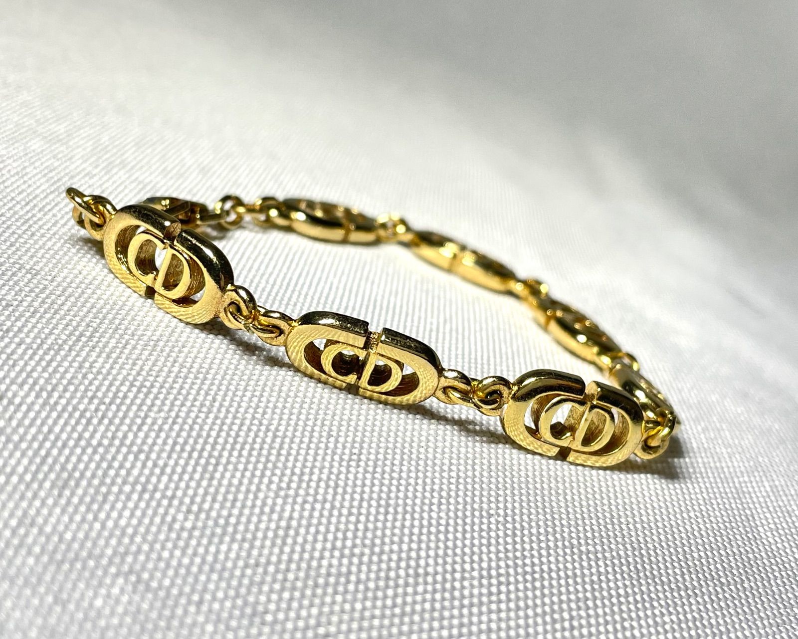 Christian Dior クリスチャンディオール マルチCDデザイン ヴィンテージ チェーンブレスレット 18 cm ゴールド 男女兼用
