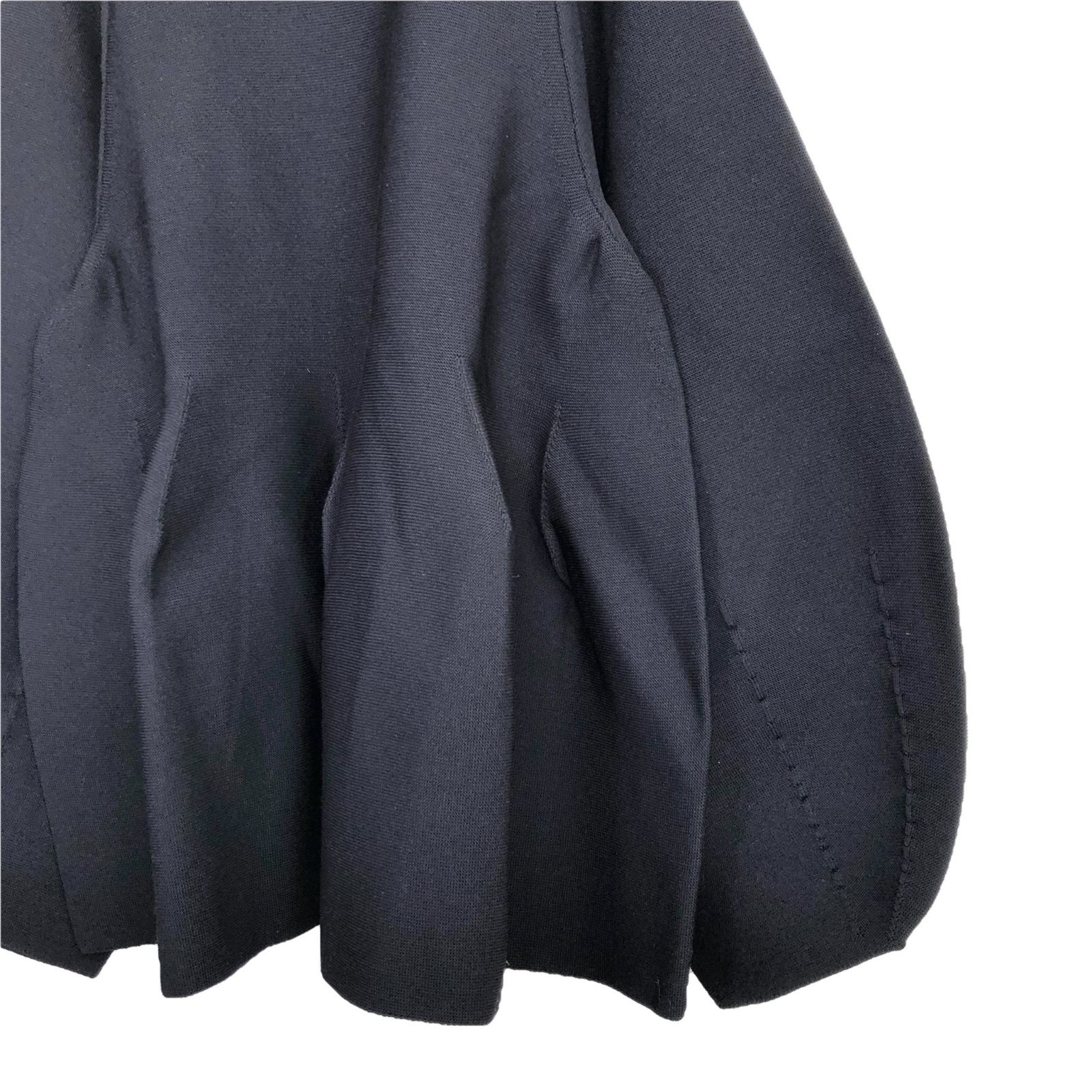 machatt ホールガーメントフォルムニット F ブラック／黒 マチャット