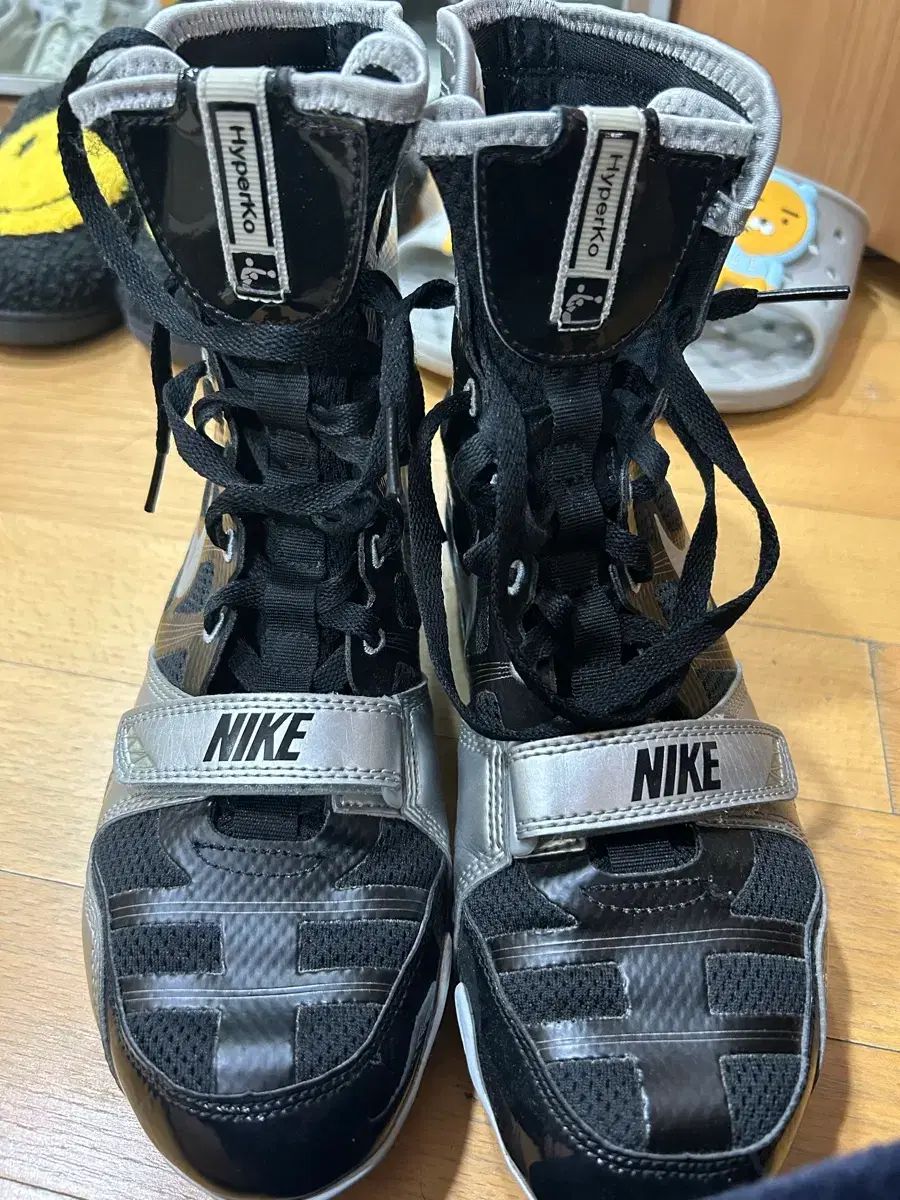 ナイキ ハイパー ko 1 ブラック シルバー