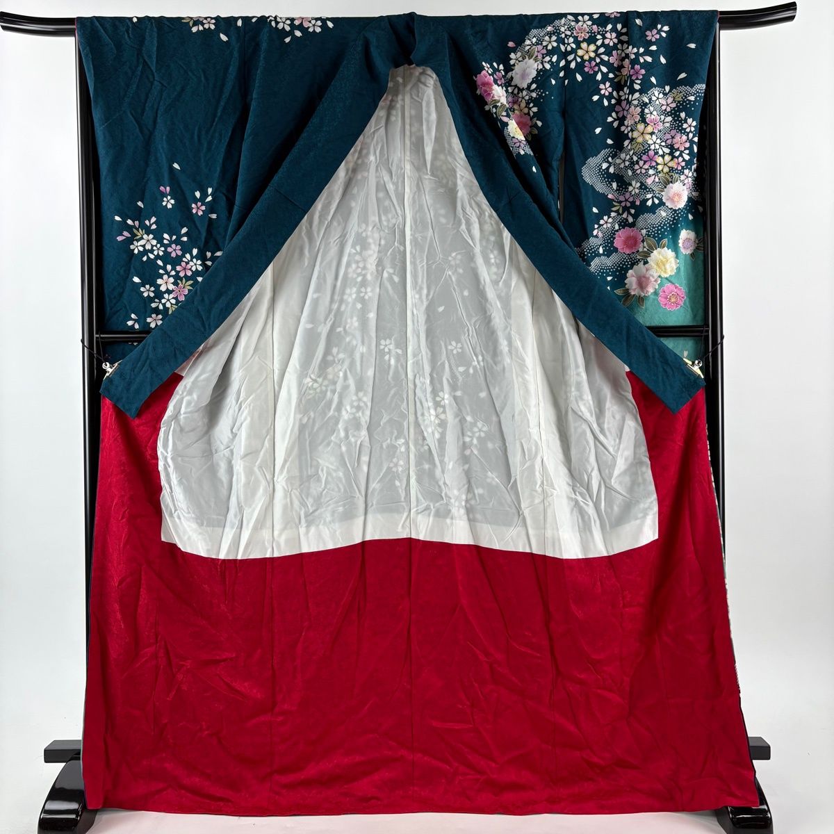  振袖 身丈172 5 cm 裄丈68 L 袷 桜 雲文 箔 金彩 深緑 正絹 名品 振袖 着物